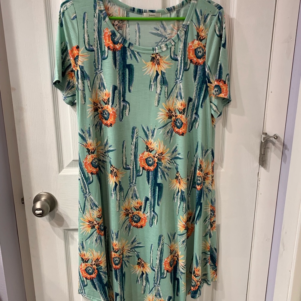 Pretty aqua dress, new, Jodifl, size Large.